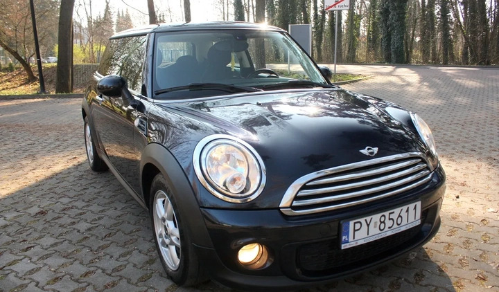 MINI Cooper cena 20900 przebieg: 138000, rok produkcji 2012 z Poznań małe 79